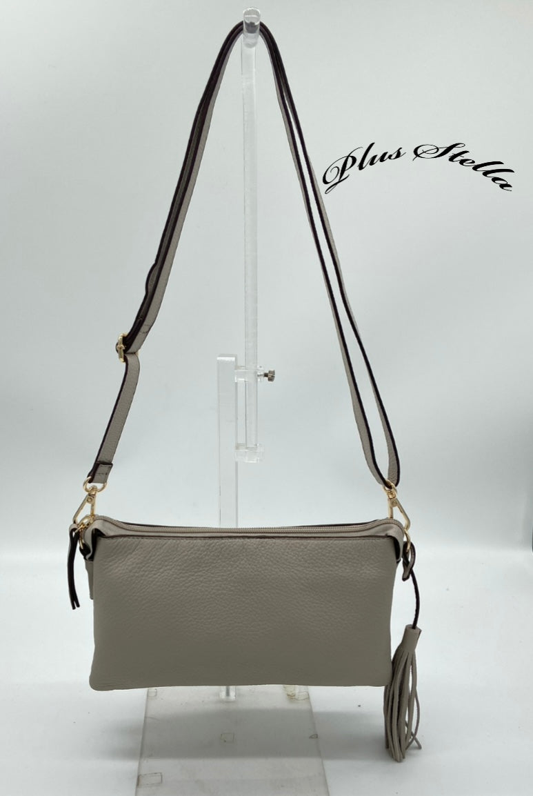 NEW PLUS STELLA 上質レザーお財布ショルダーバッグ